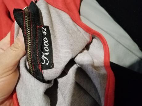 Dámske šaty v42, 42