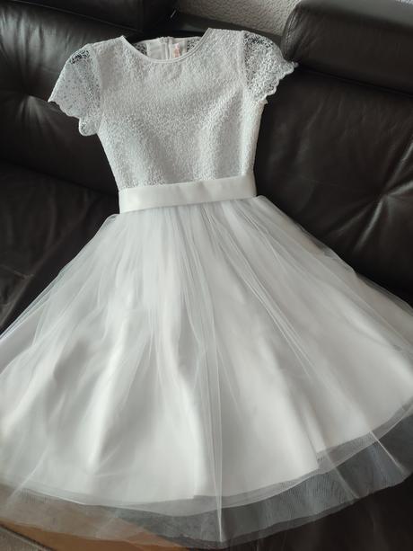 Šaty na 1.sv. prijímanie, 152