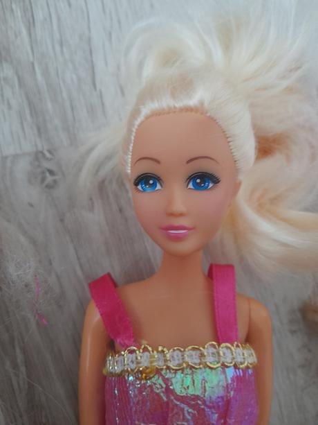 Barbie bábiky,