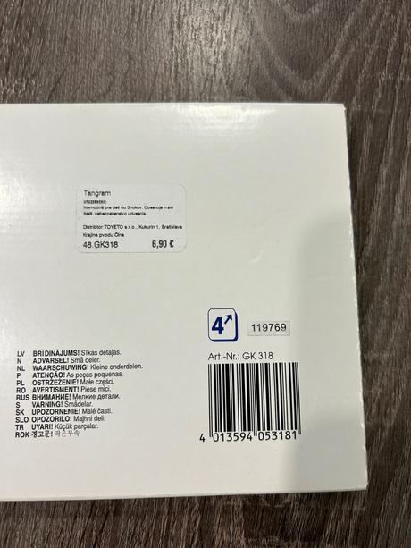 Dreveny hlavolam tangram,