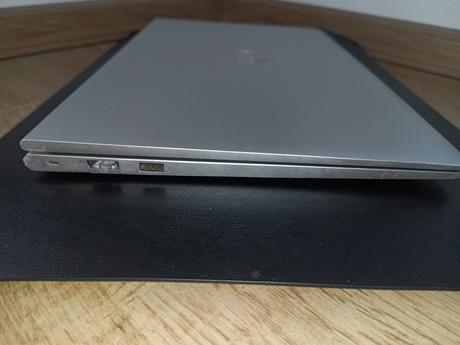 Notebook pre študenta/študentku alebo pracovny, hp (hewlett-packard)