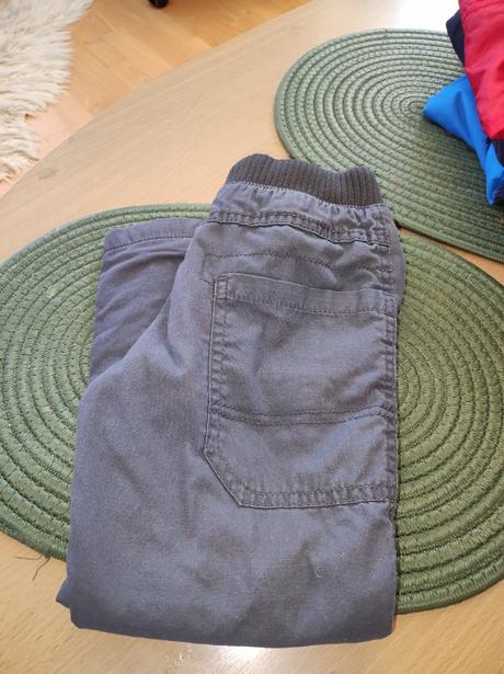 Oteplene nohavice 104, lupilu,104