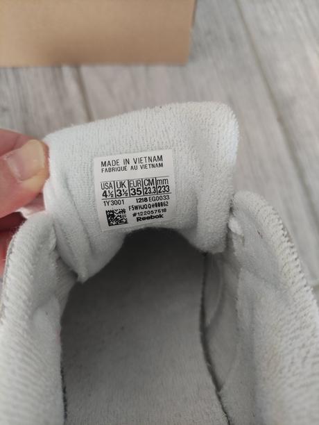 Tenisky, reebok,37