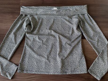 Top s lodičkovým výstrihom, m