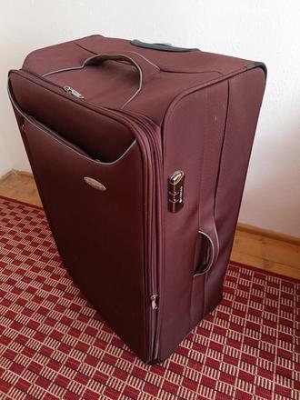 Veľký cestovný kufor,