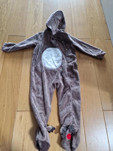 Overal na doma alebo pyzamo, f&f,92