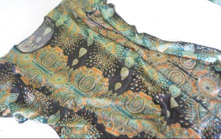 Hedvábná tunika na plavky,