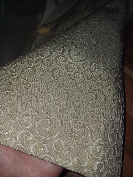 Slávnostné sako, 40