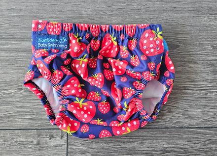 Kúpacia plienka strawberry, 80