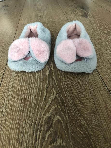 Zajačie papučky, 30