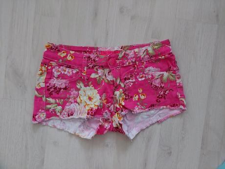 Šortky č.26, 26