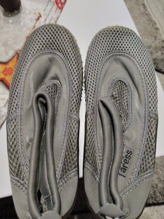 Topánky do vody, 36