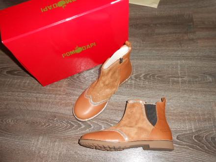 Pomp d api kožene nové čižmičky č. 32 pc 80eur, 32