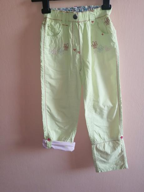 Dievčenské nohavice, 122