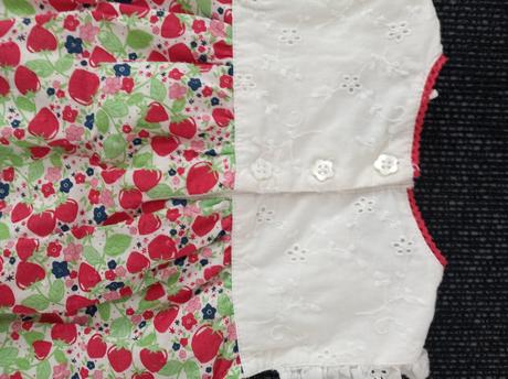 Jahôdkové šatky, tu,62