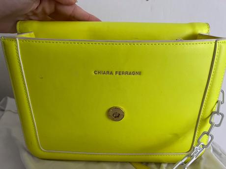 Chiara ferragni kabelka crossby listova,