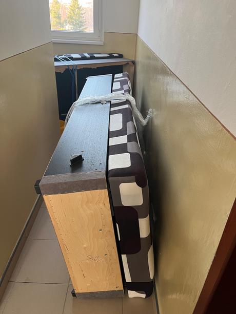 Darujem 2 valendy bardejov, 