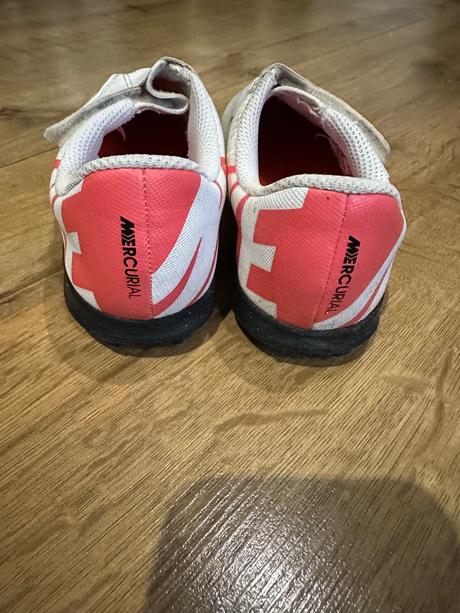 Halové kopačky zn. nike, nike,28