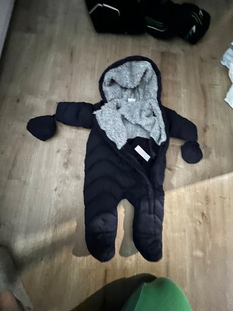 Overal zimny, f&f,56