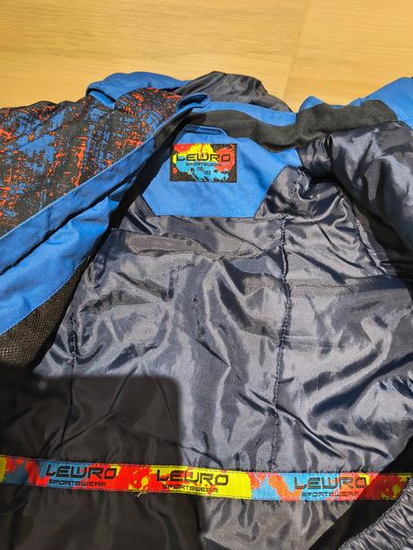 Zimná bunda, lewro,122