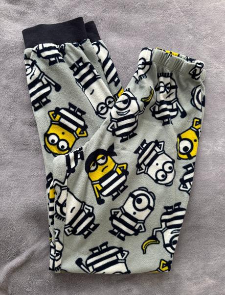 Pyžamová súprava mimoňov, 158