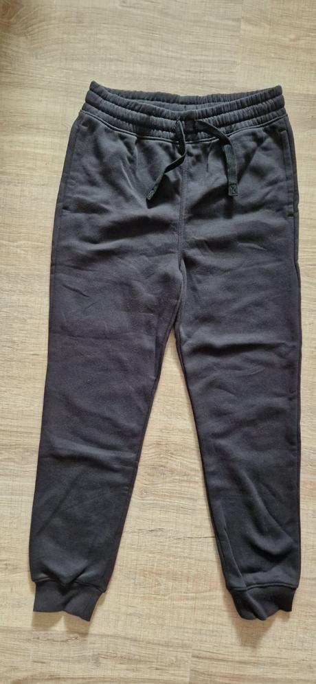 Nové tepláky s visačkou h&m 158, h&m,158