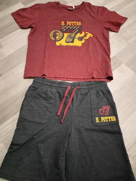 Kraťasy+tričko, 146