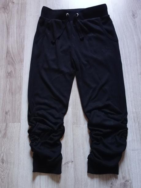 Dievčenské tepláky page 146/152, 146