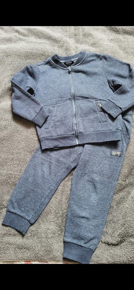 Súprava, reserved,110