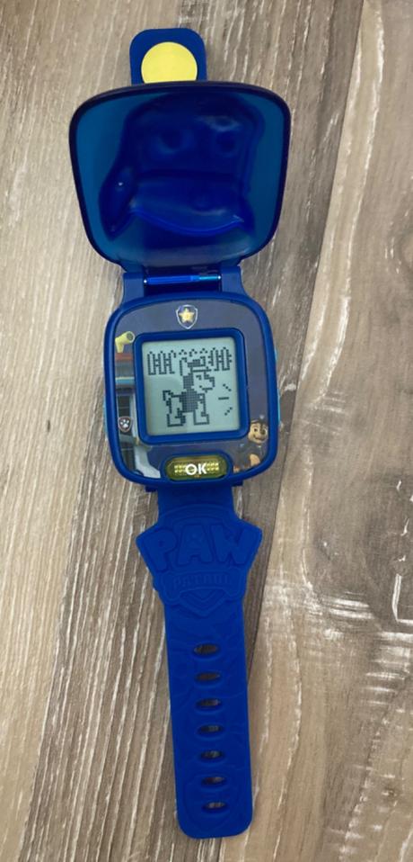 Detské hovoriace hodinky -chase,ako nové,