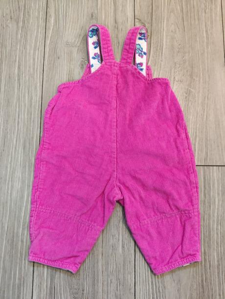 Menčestrové nohavice s trakmi, 68