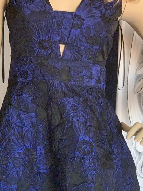 Reliefne saty gina tricot, 34