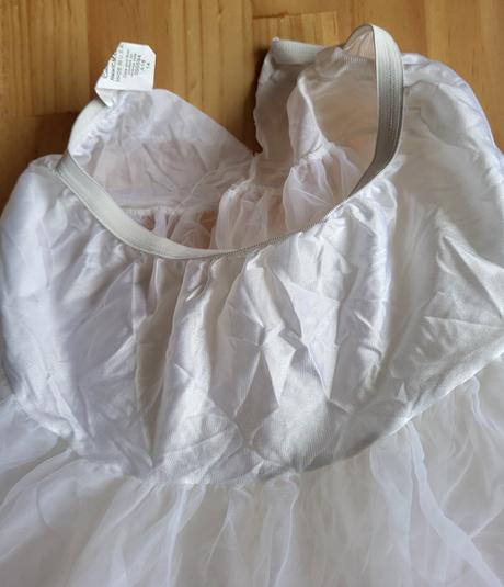 Spodnička na 14 rokov, 164