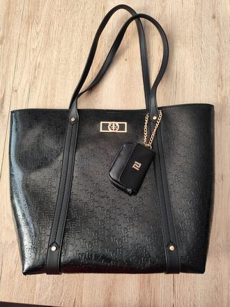 Kabelka river, river island