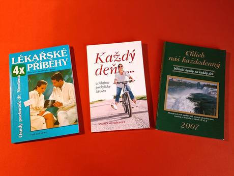 Knihy - rôzny žáner, 
