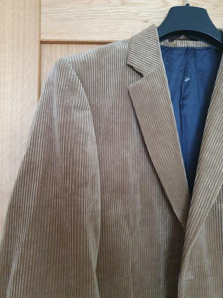 Menčestrové pánske sako, 24