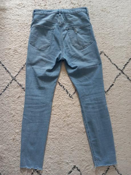 Rifle s vysokým pásom, h&m,38