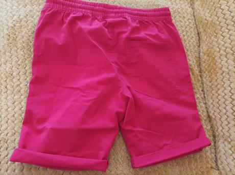 Červené kraťasy, f&f,146