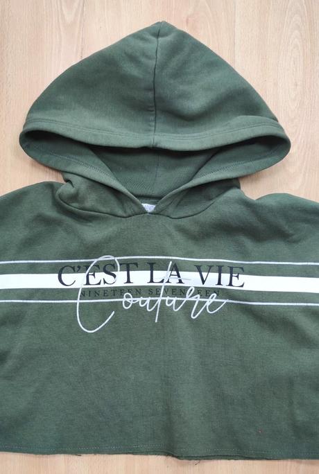 Crop mikinka s kapuckou, matalan,140