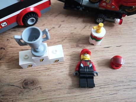 Lego city 60084 prepravný kamión na motorky,