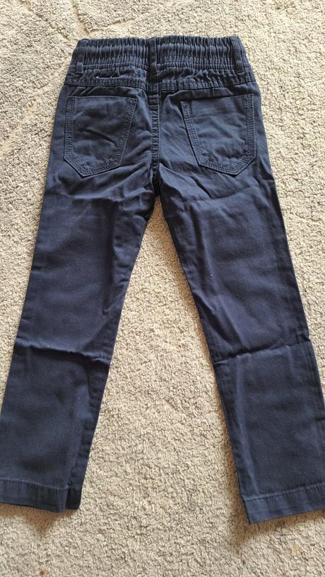 Nohavice, in extenso,104