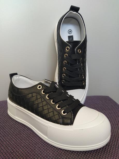 Botasky, 37 / 38 / 39 / 40 / 41