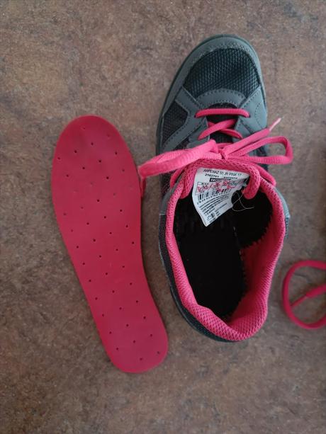 Turistické tenisky, veľ. 34, decathlon,34