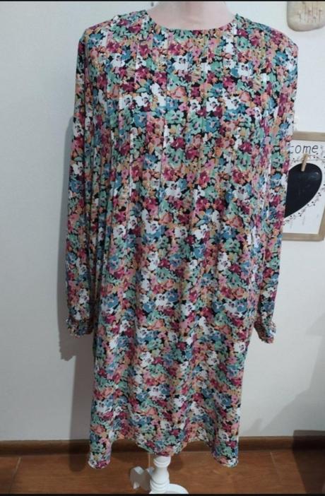 Kvetovane šaty, orsay,38