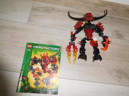 Lego hero factory--44001 pyrox, 