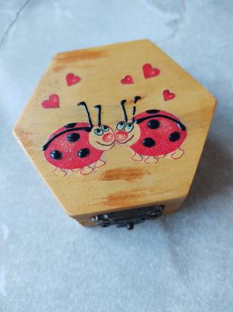 Škatuľka - lienky,