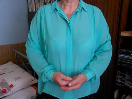 Tyrkysová blúzka s dlhými rukávmi, 44