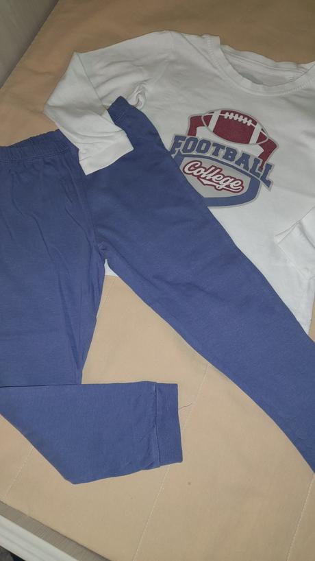 Pyzamko bavlnene+jedno gratis, lupilu,98