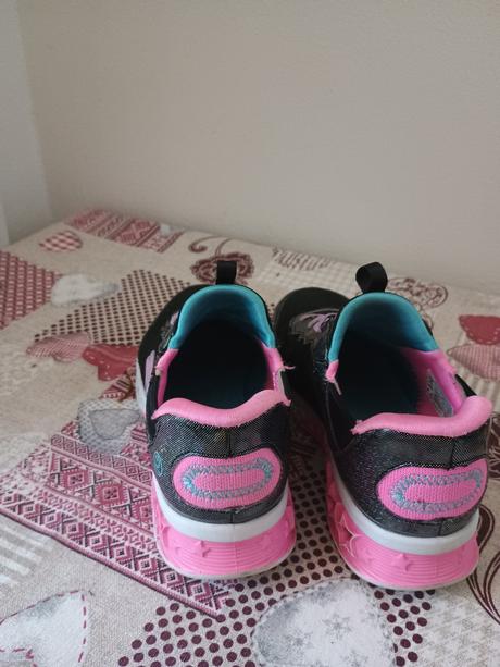 Svietiace tenisky, skechers,36
