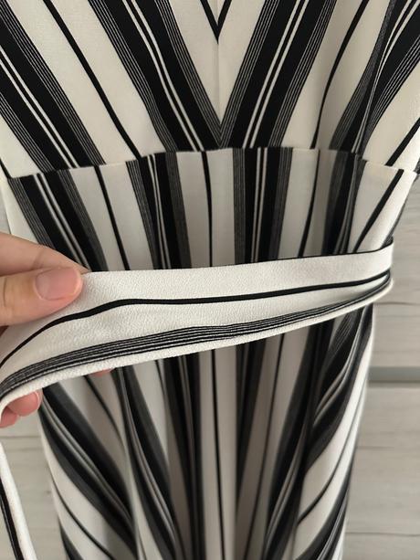 Šaty s opaskom, h&m,s